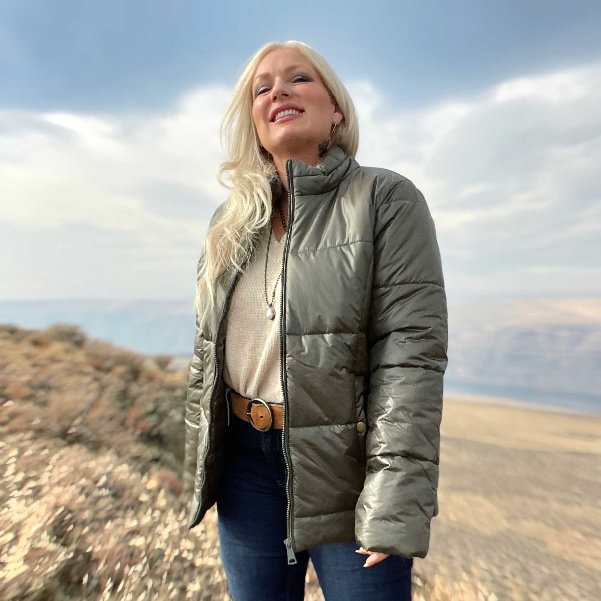 Sun Valley Puffer Jacket (Olive)