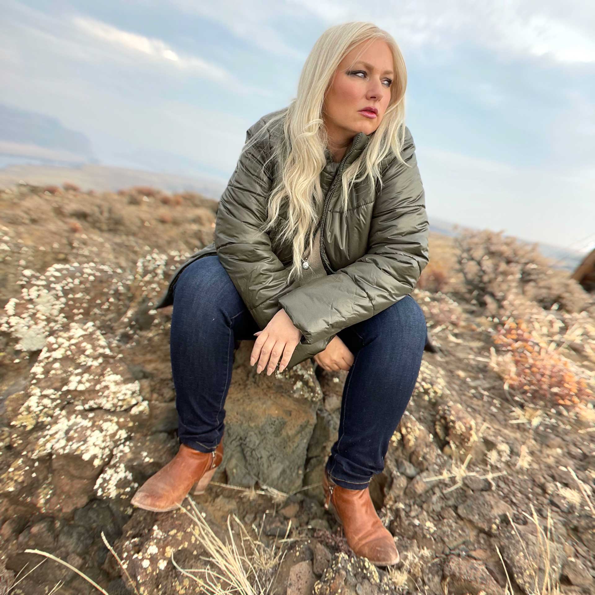 Sun Valley Puffer Jacket (Olive)