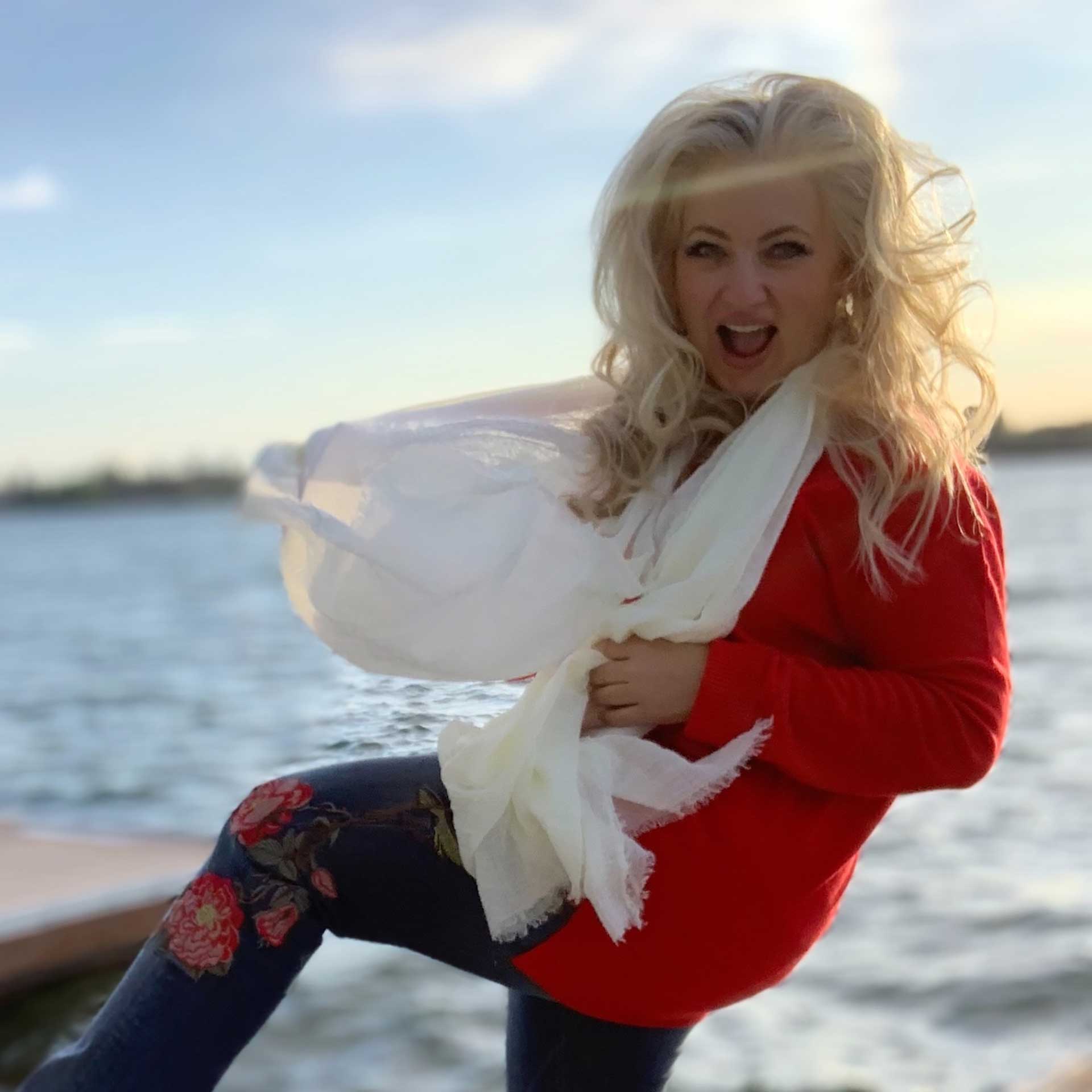 The Boho Shawl (Ivory)