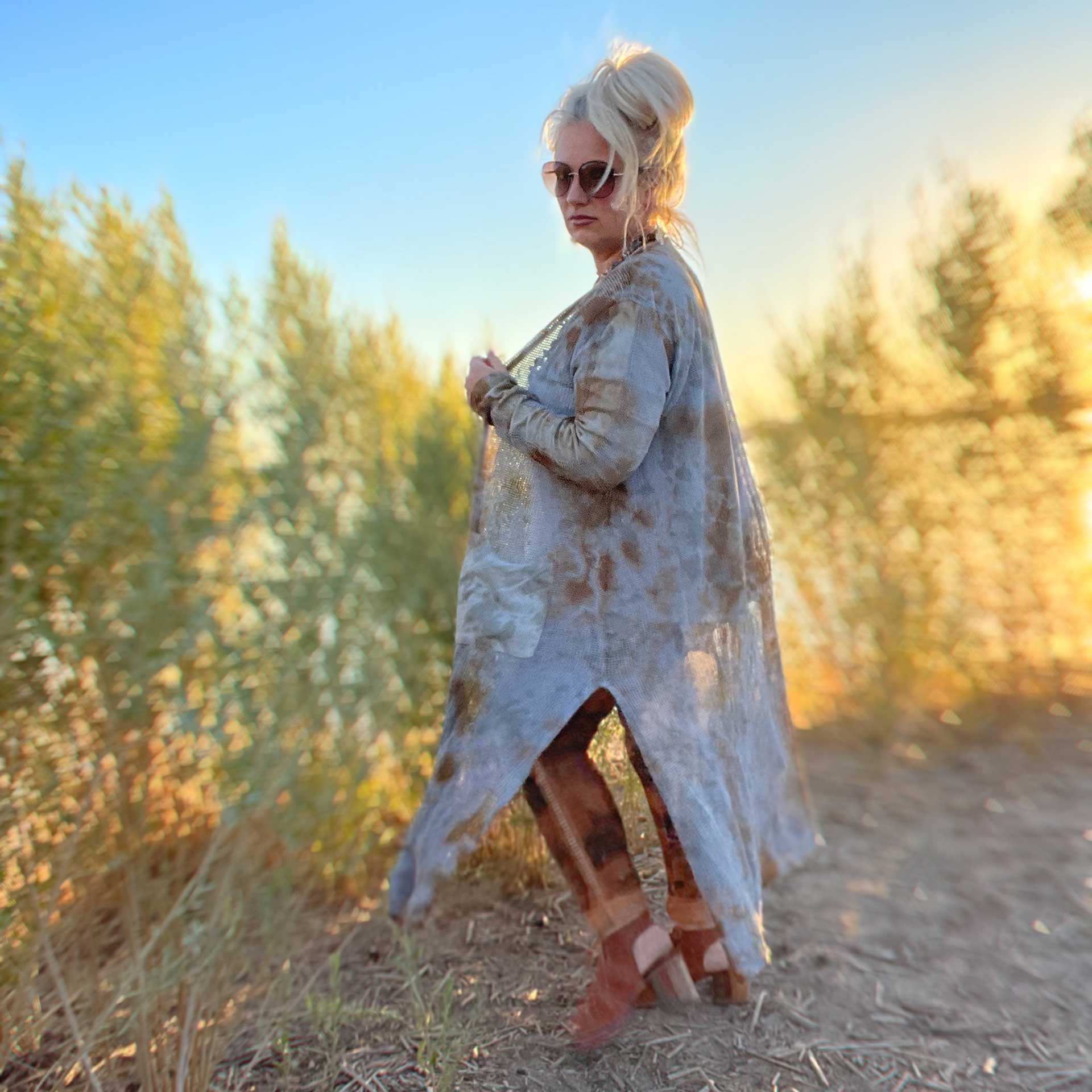 Trail Dust Cardigan (Sky)