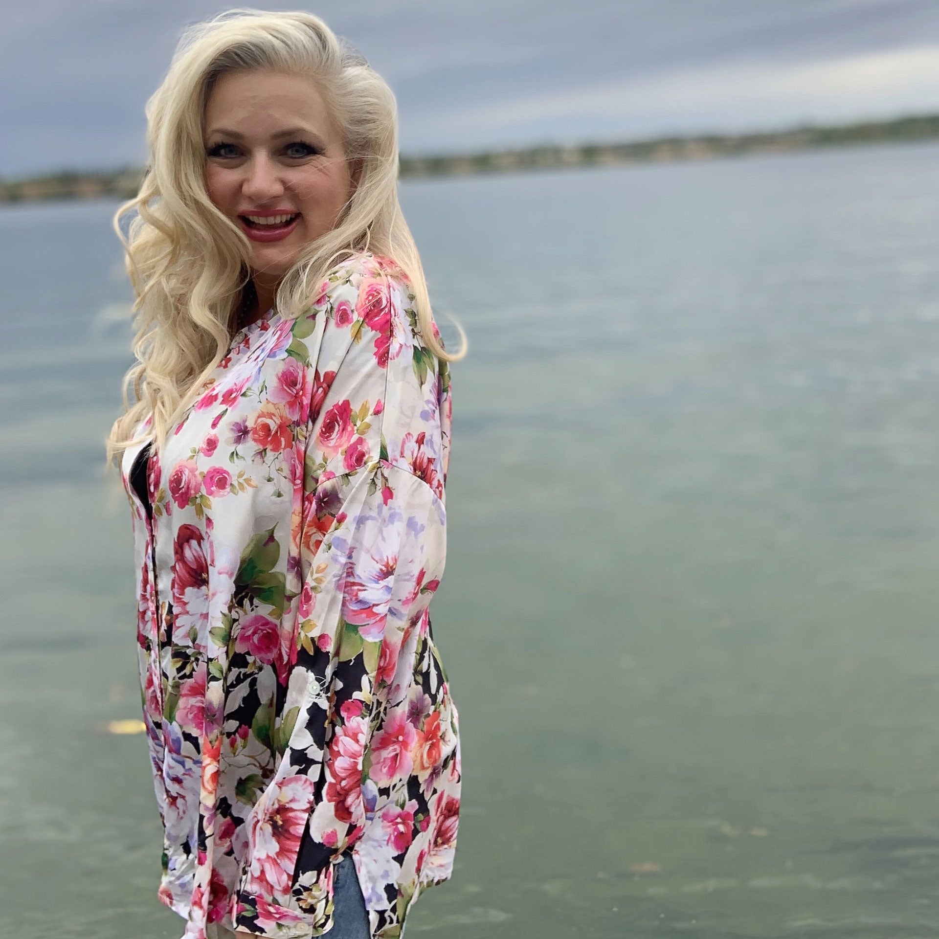 Vee Button-Up