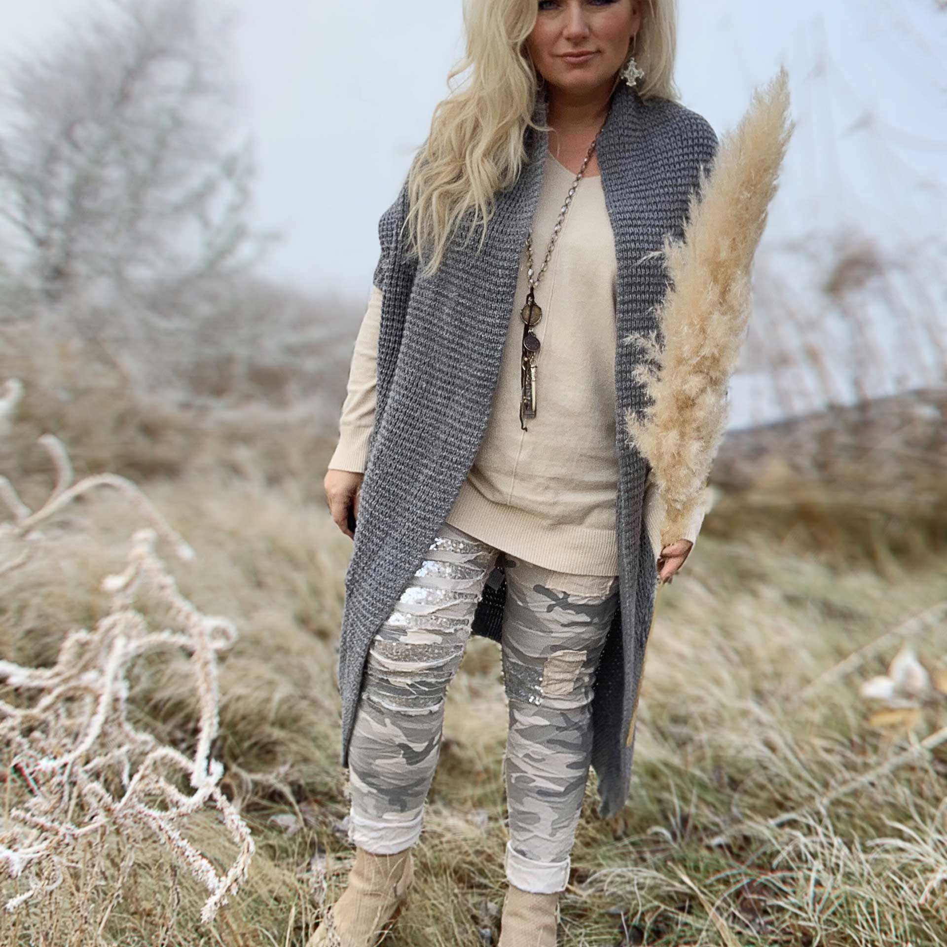 Vera Camo Bling Pant (Beige)