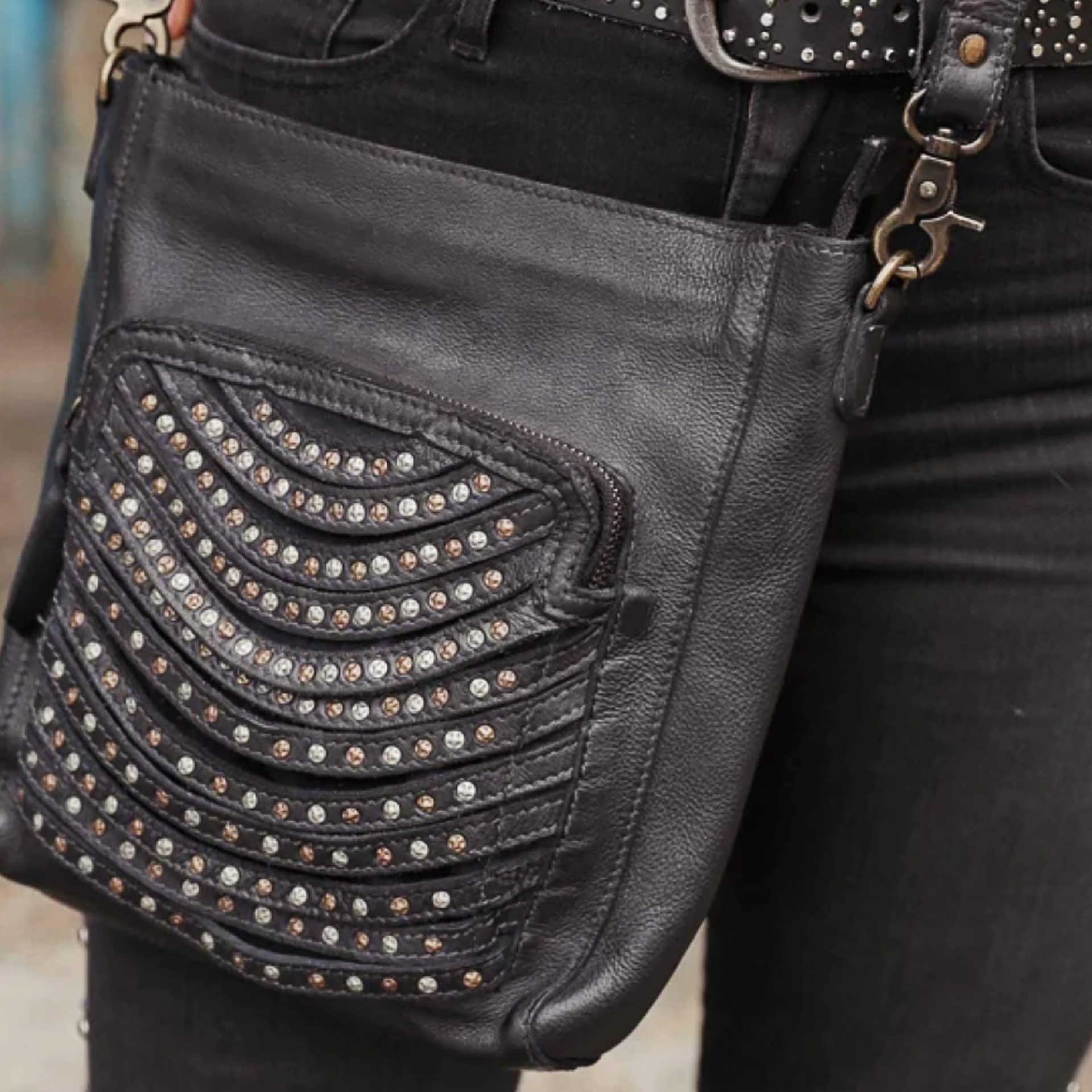 Walk About Studded Crossbody (Black)