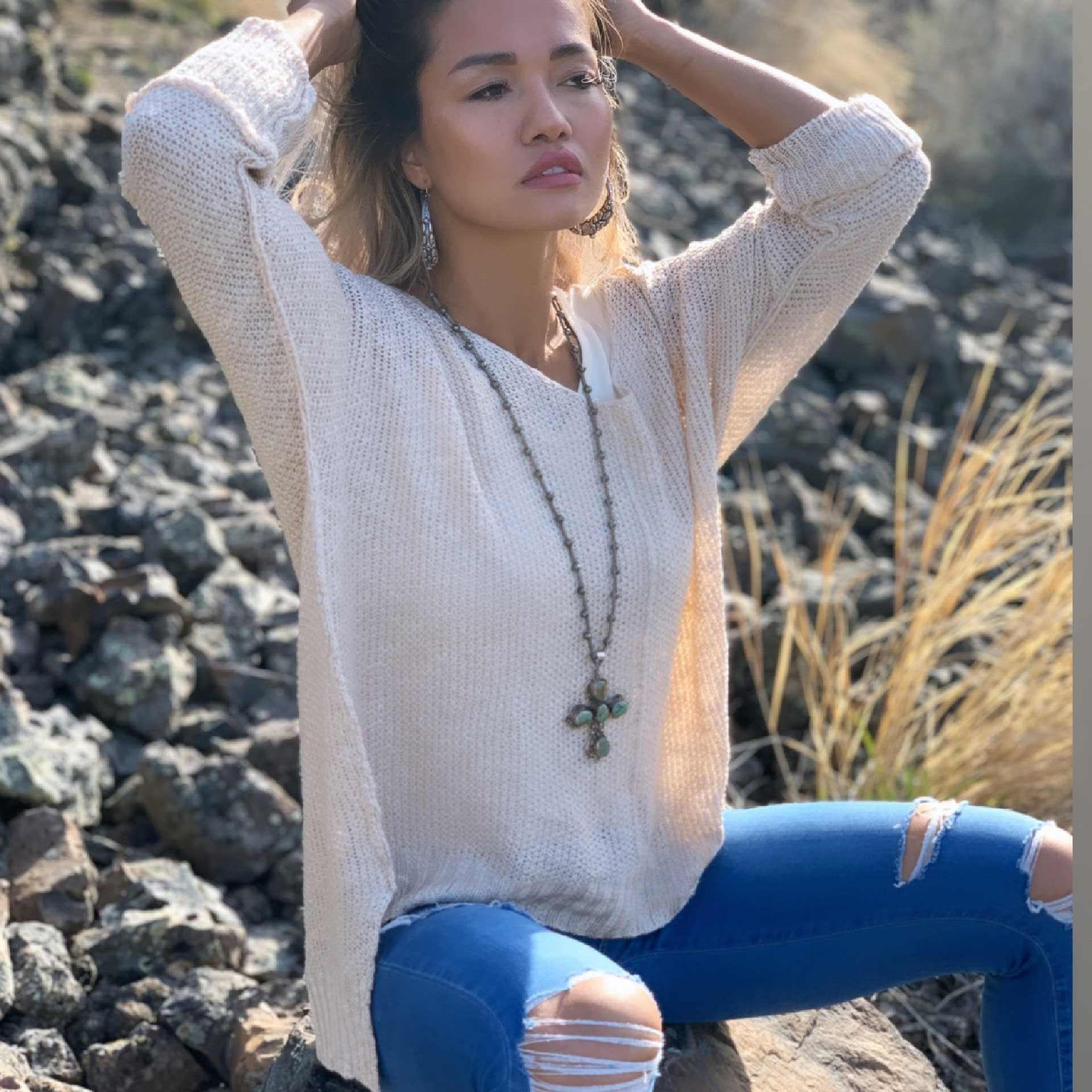 Zoe Lightweight Sweater (Natural)