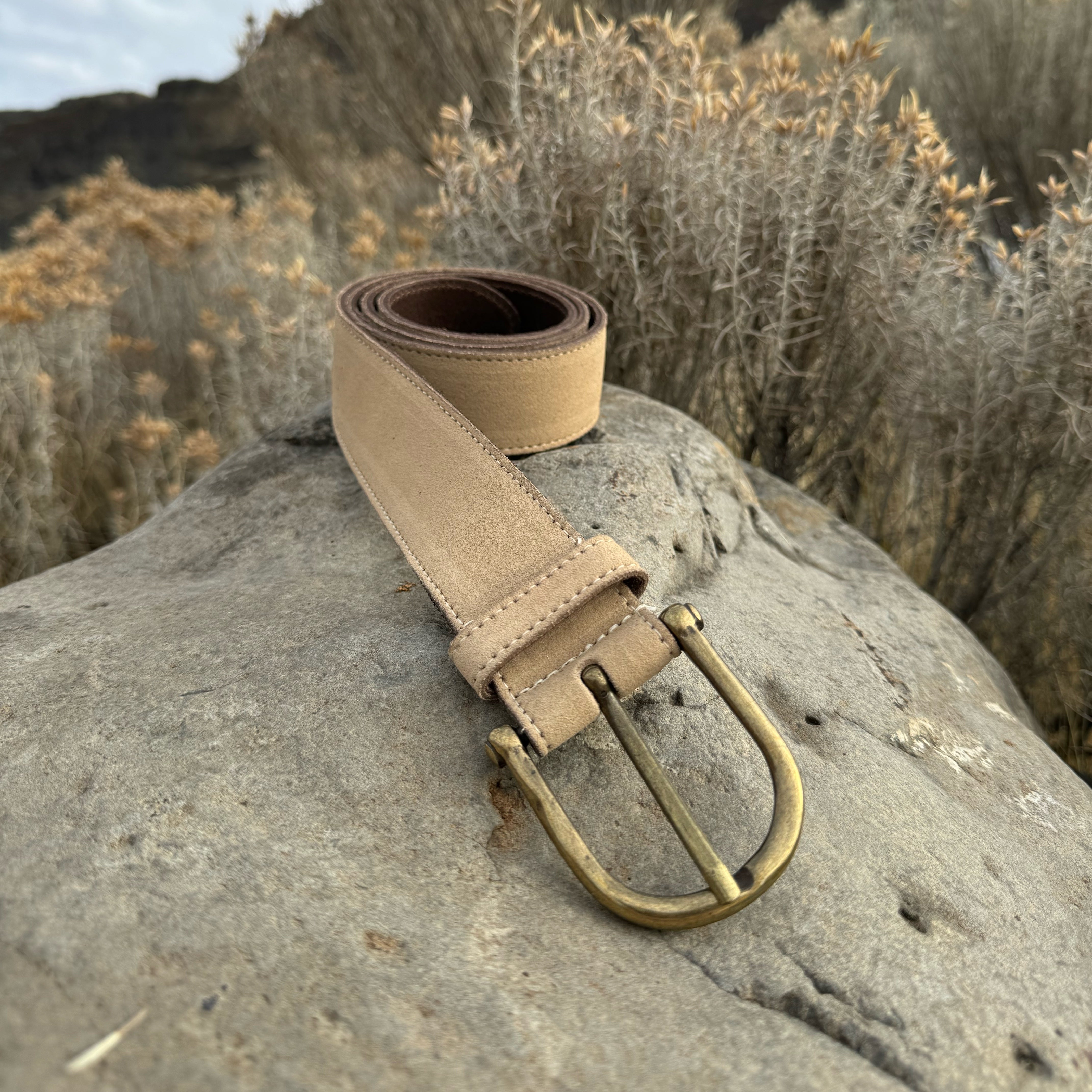 Roan Vintage Suede Belt Bone