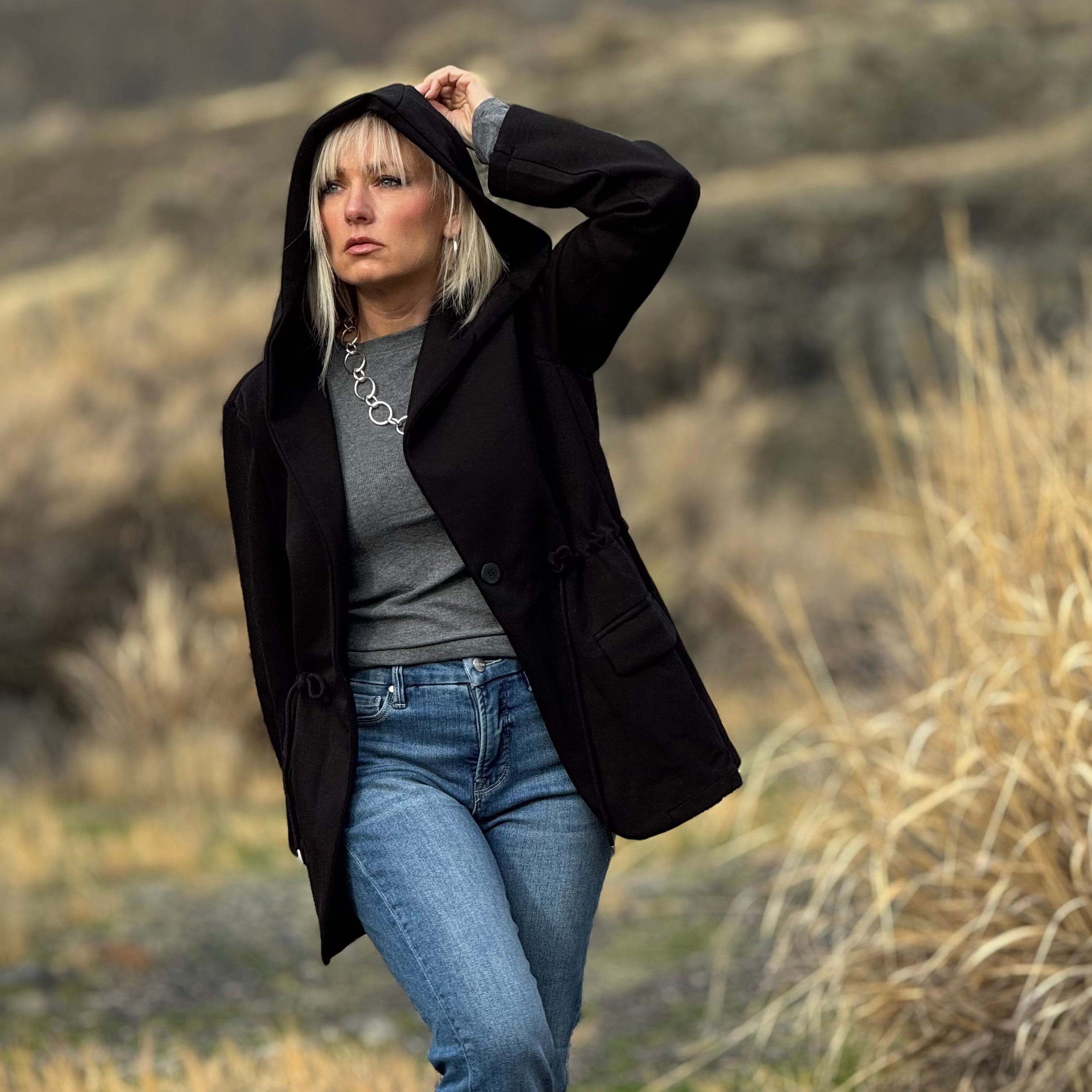 TRAILSIDE DRAWSTRING JACKET Black