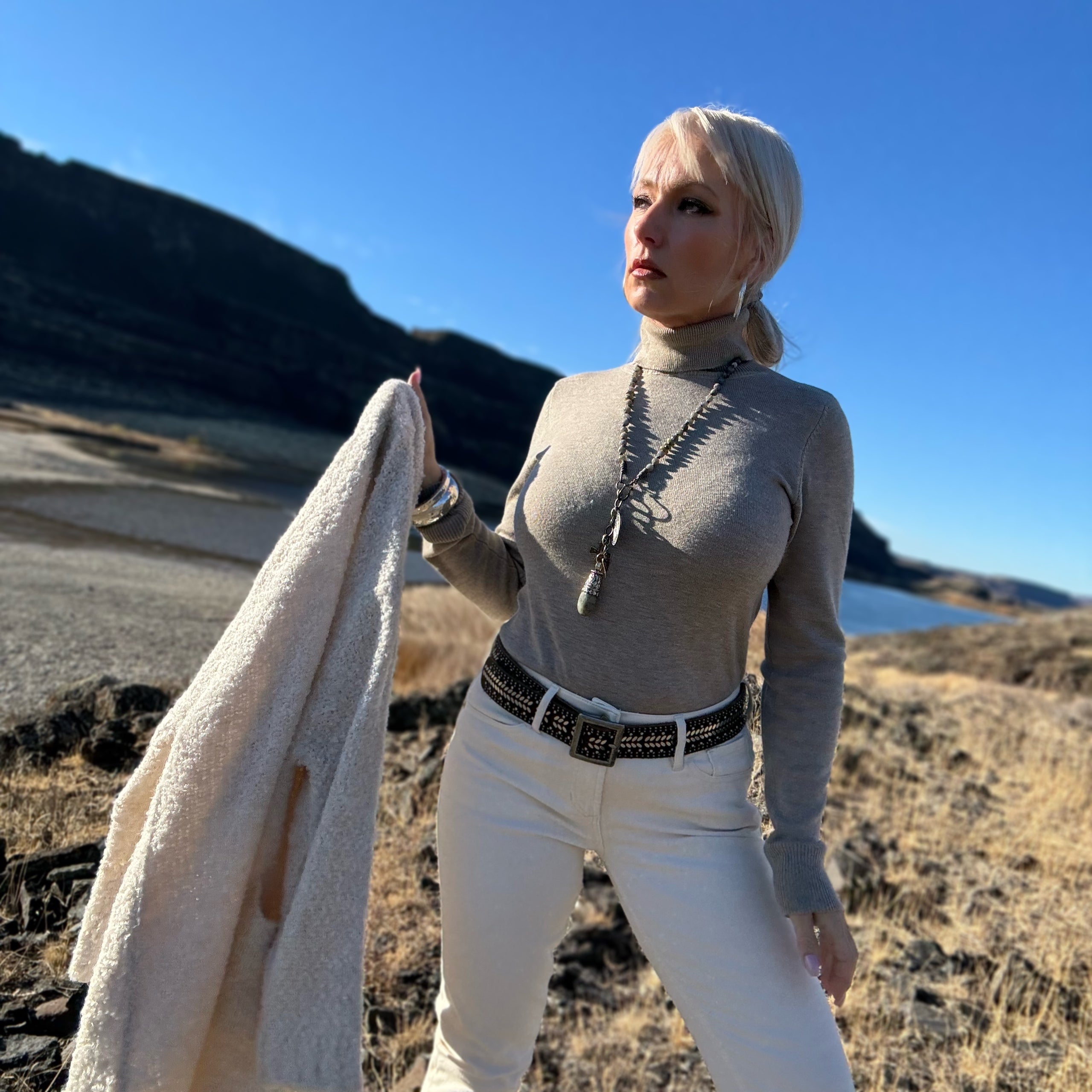 Featherlight Cashmere Blend Knit Turtleneck