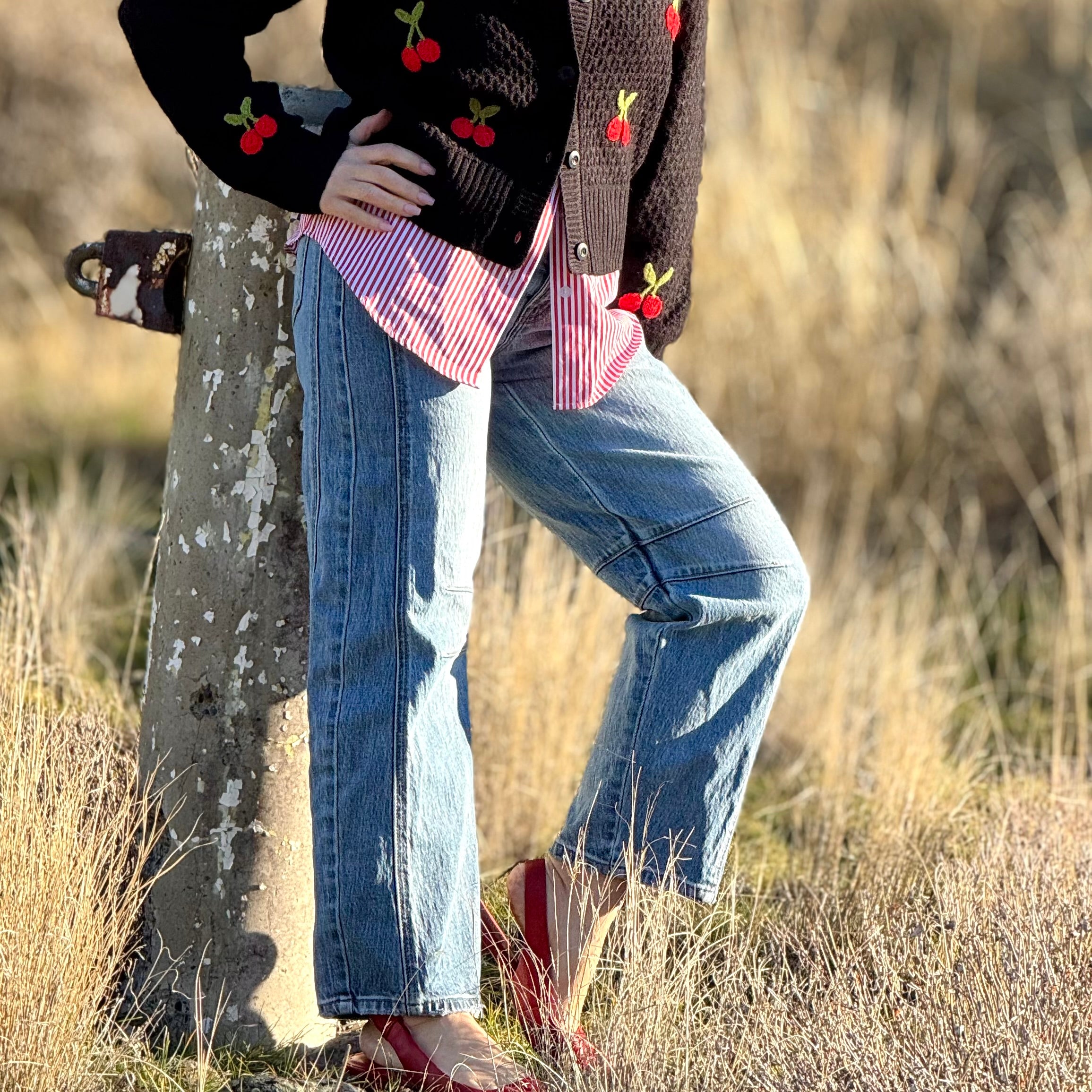 The Sculpted Dart Barrel Jean