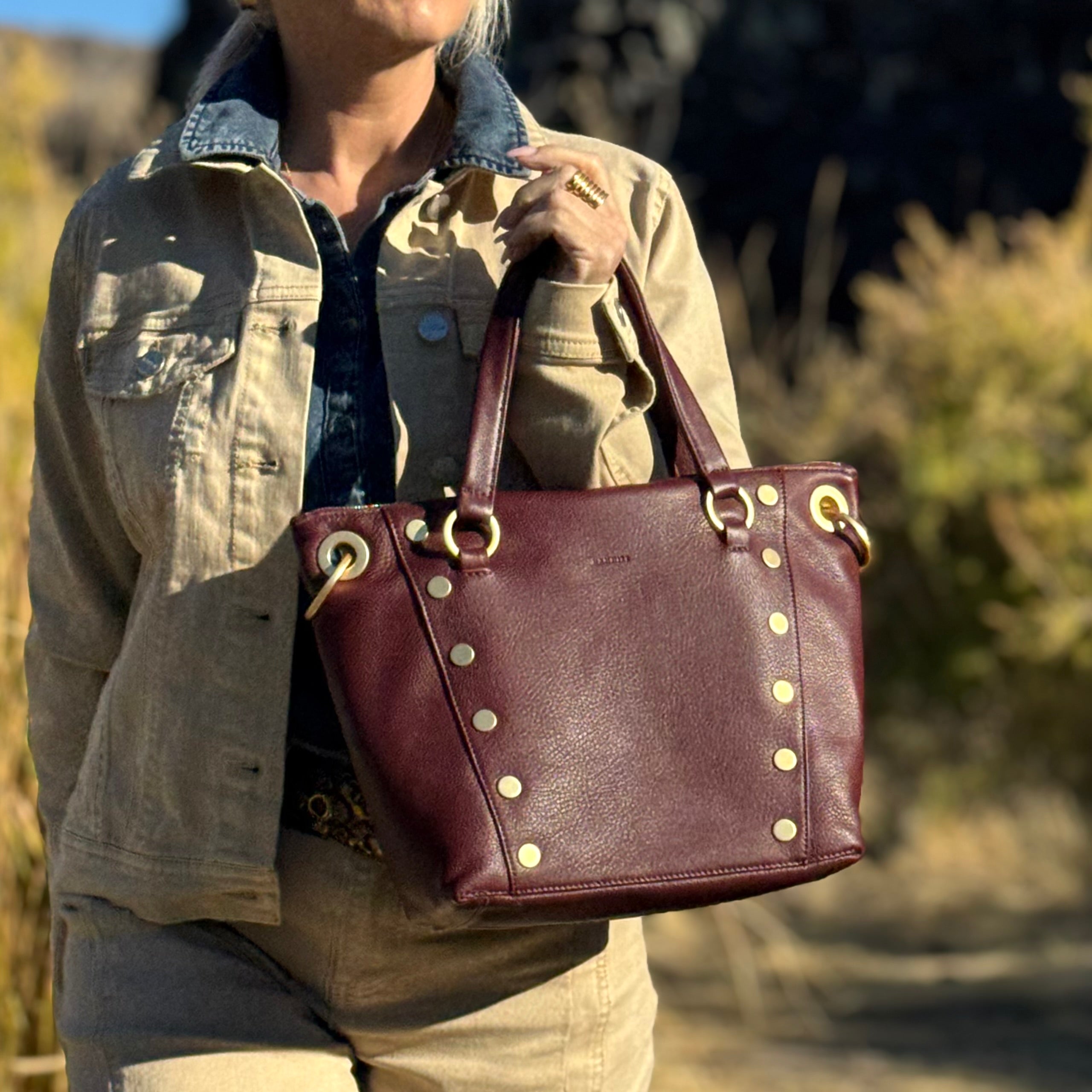 Hammitt DANIEL LRG Cabernet Pebble/Brushed Gold