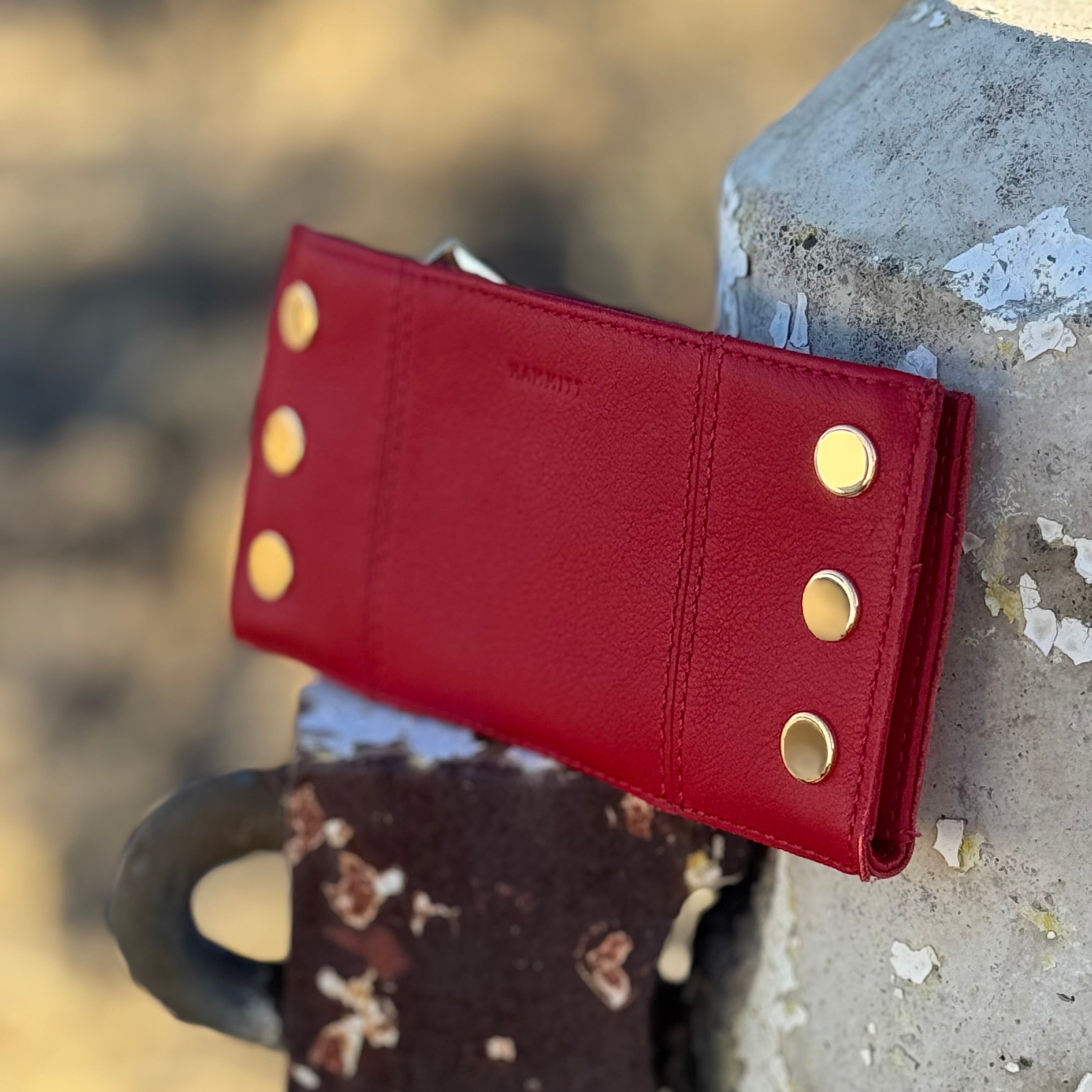 Hammitt 110 North Wallet Chili Red