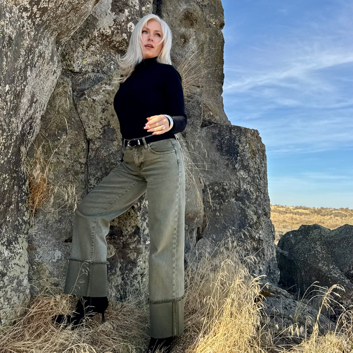 Sage Trail Tummy Control Cuff Jeans