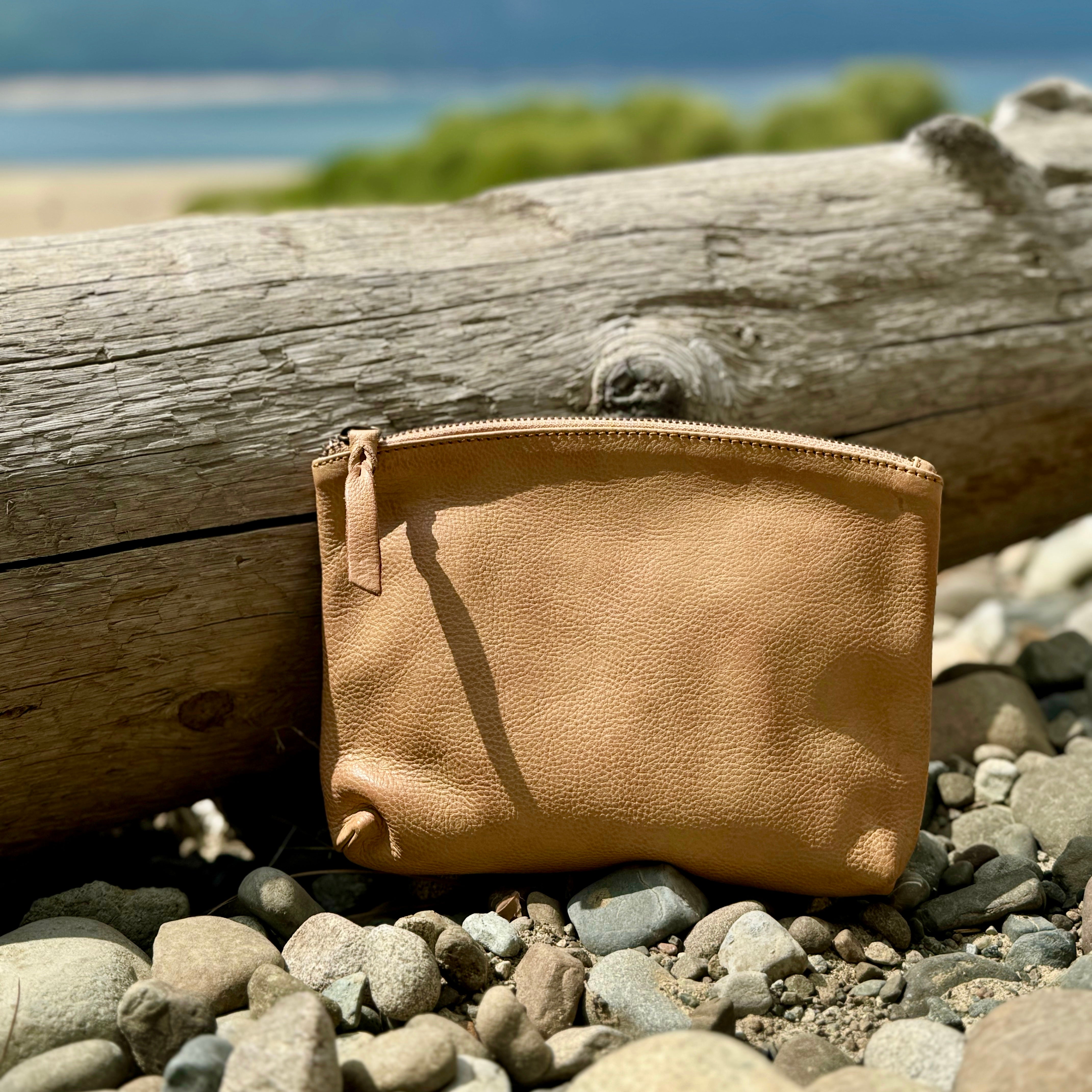 Sophie Leather Cosmetic Bag (Tan)