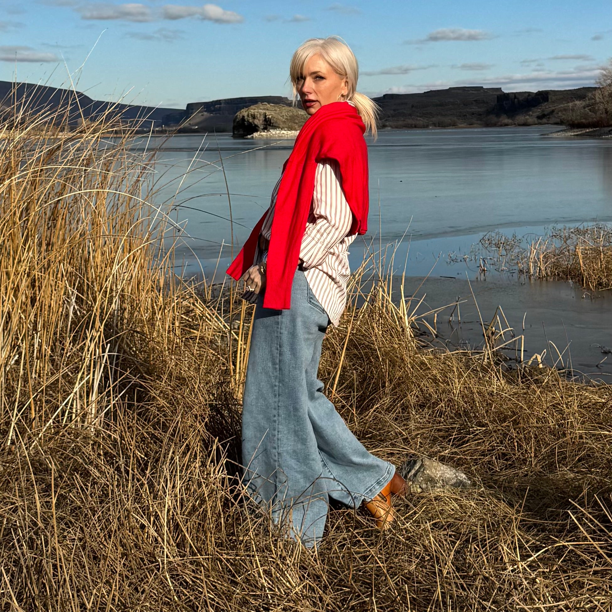 Canyon Line Split-Front Jean