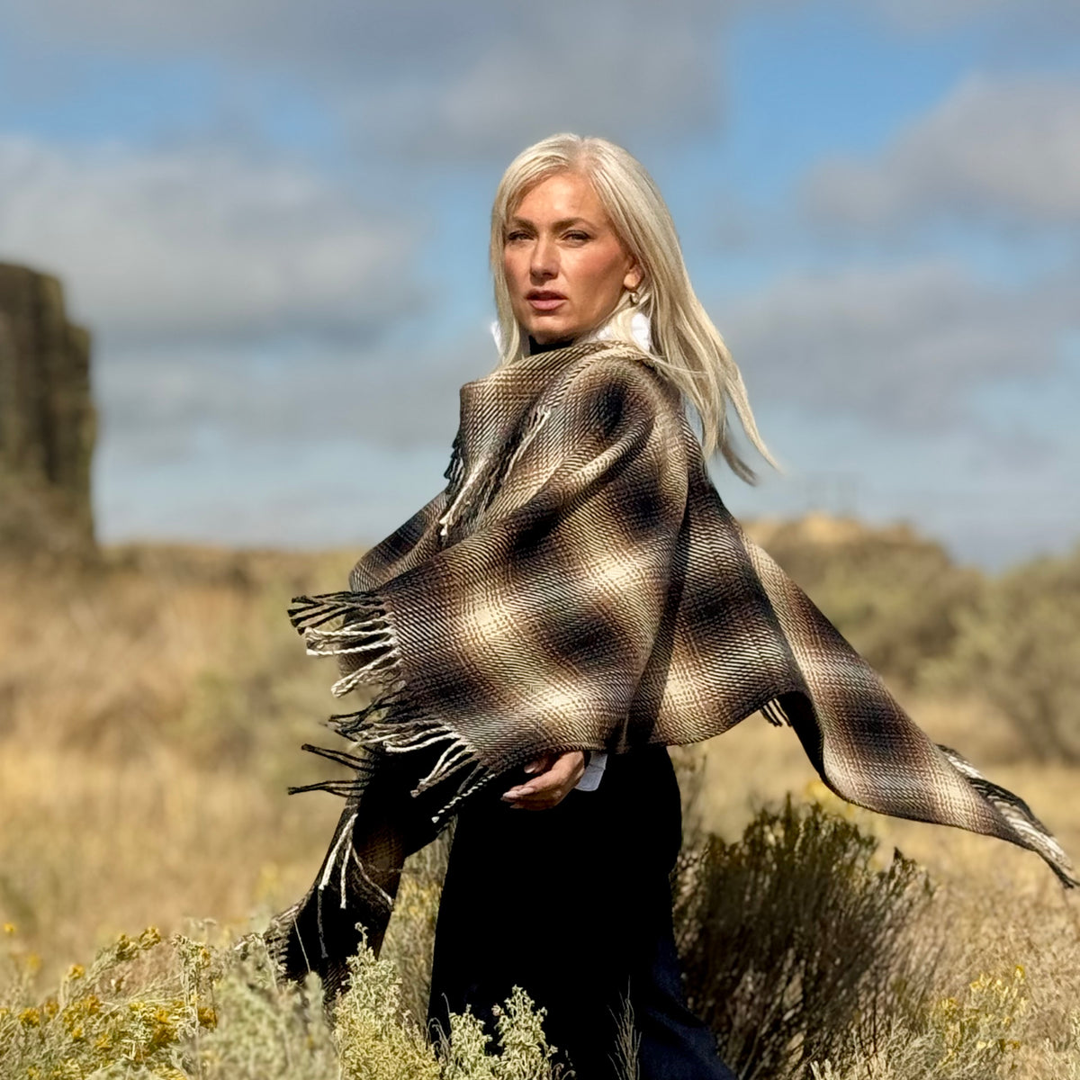 Fifteen Twenty Canyon Plaid Wool Poncho