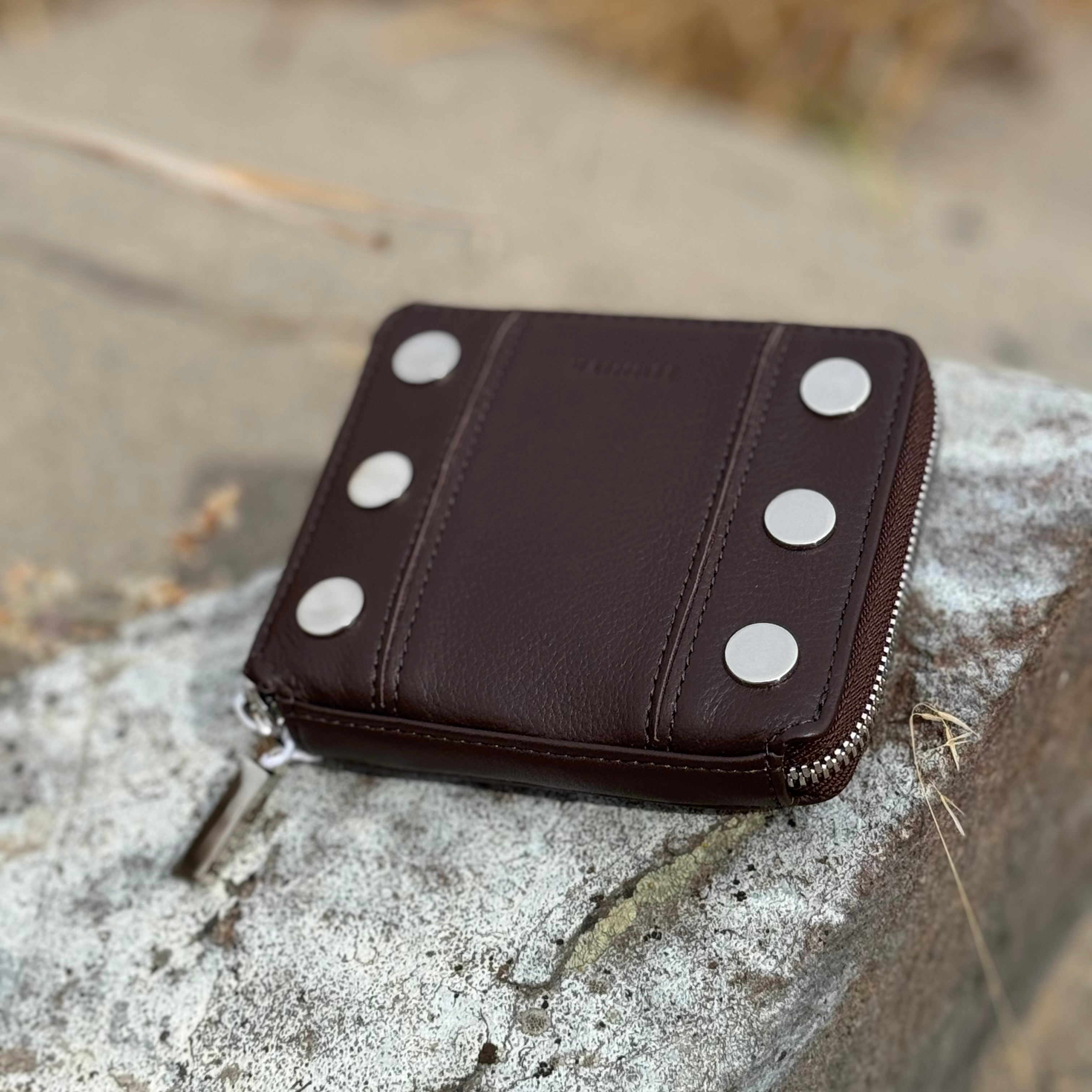 Hammitt 5 North Wallet Espresso