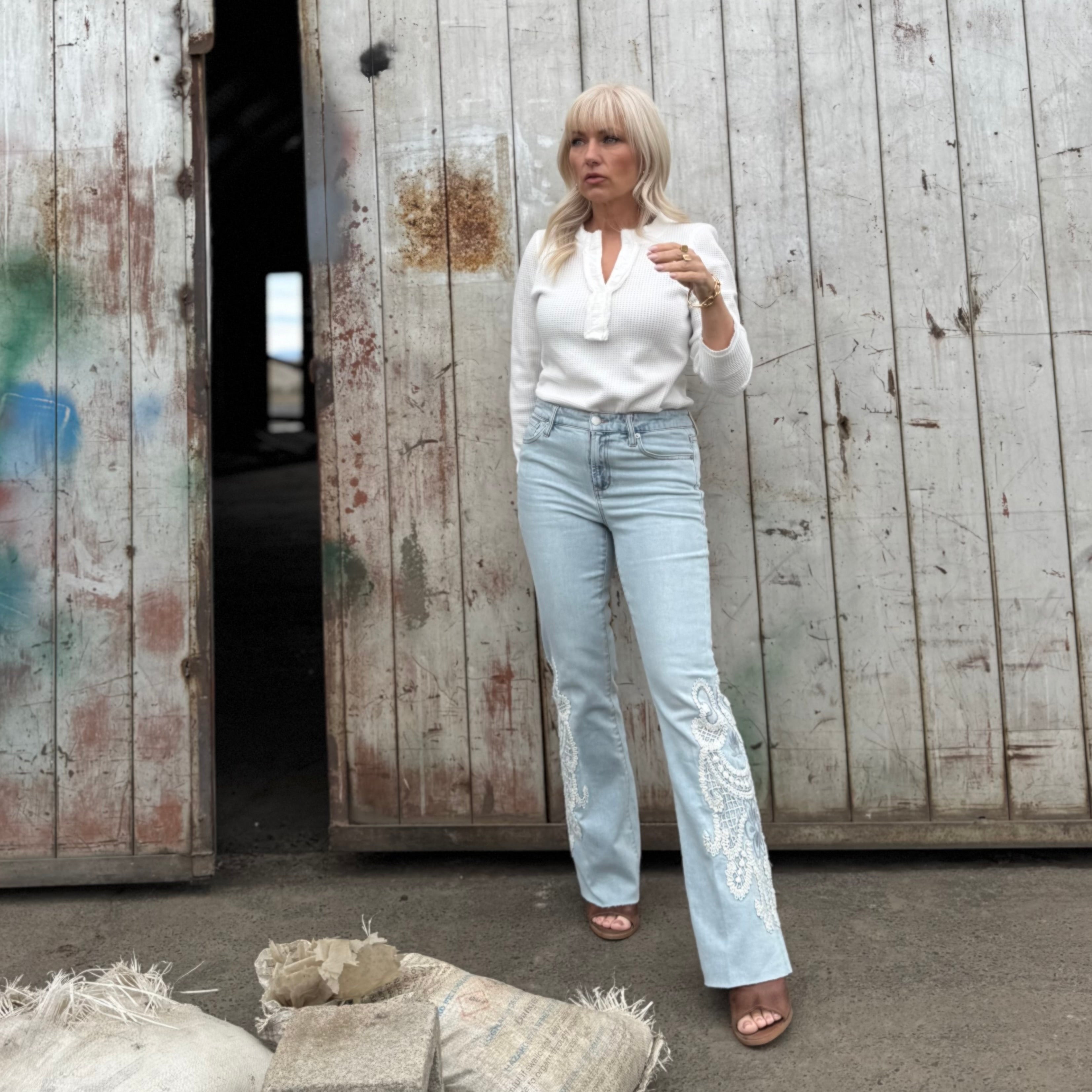 Rosa Flare Jean