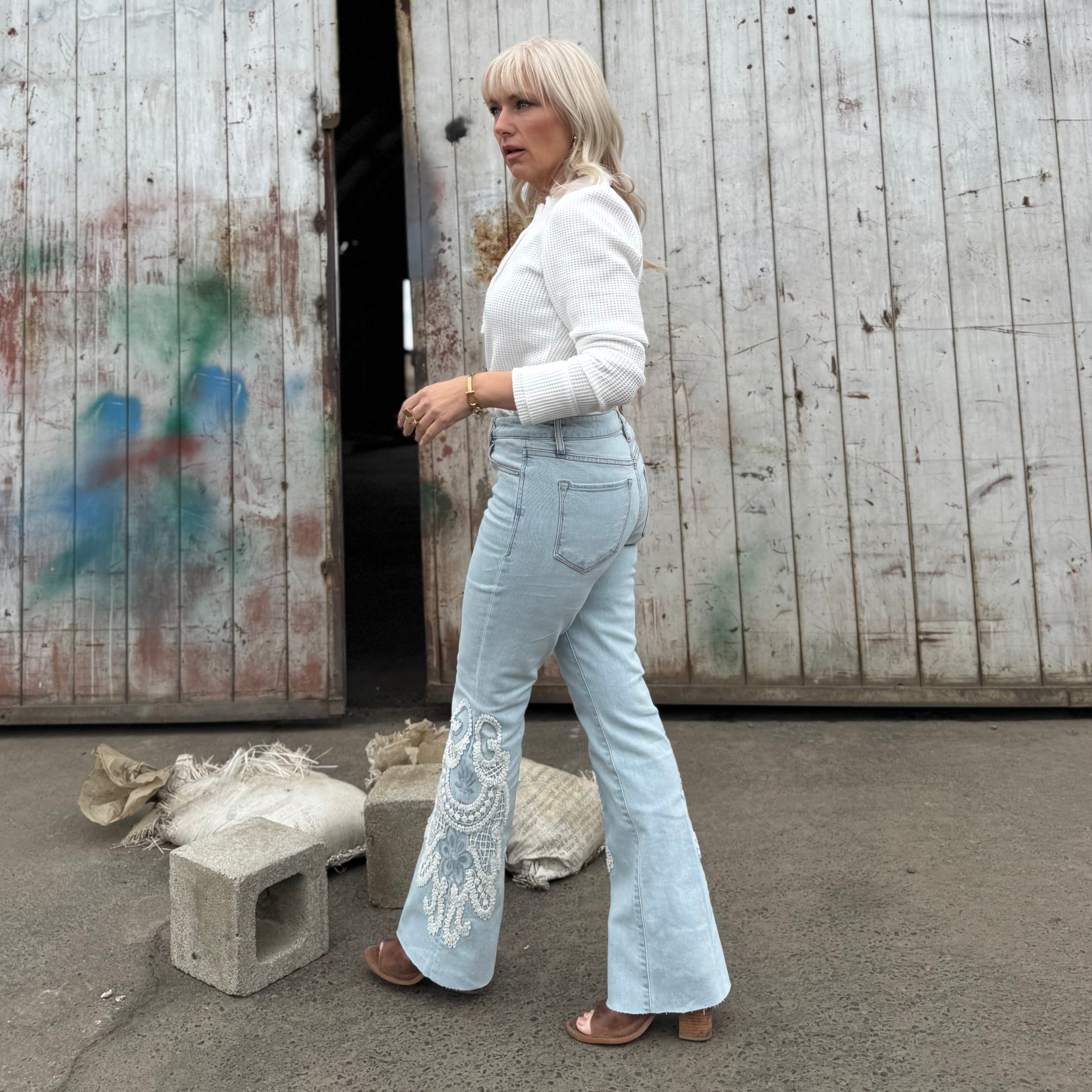 Rosa Flare Jean