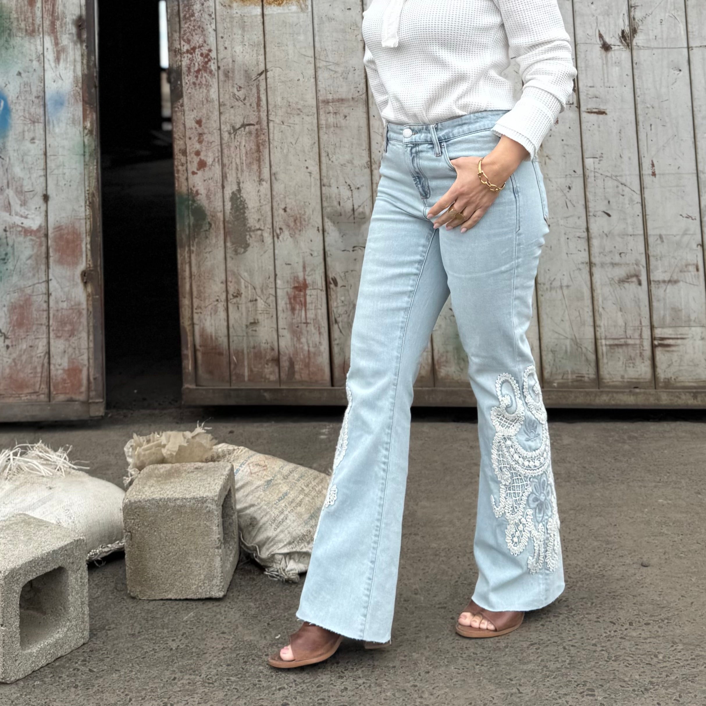 Rosa Flare Jean