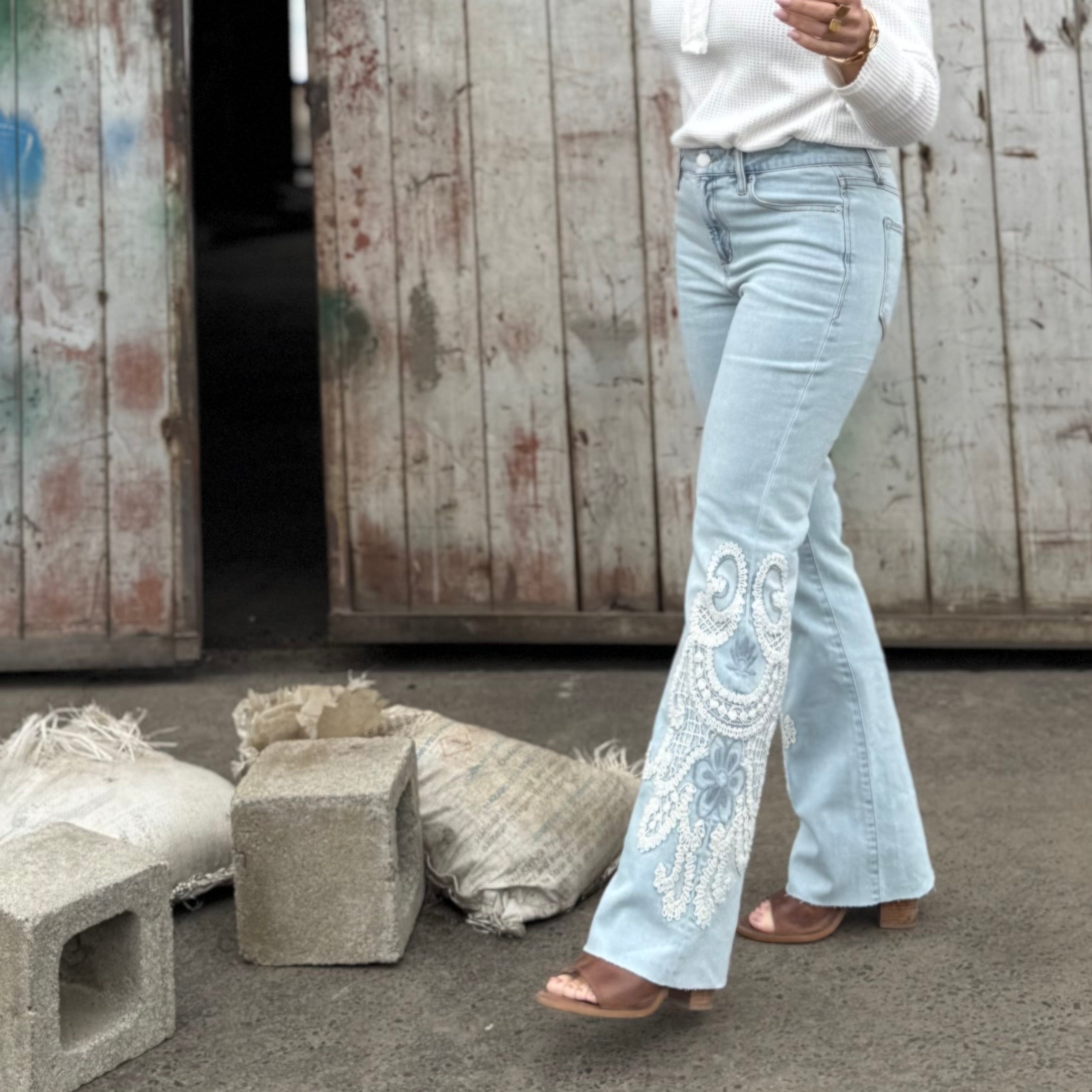 Rosa Flare Jean