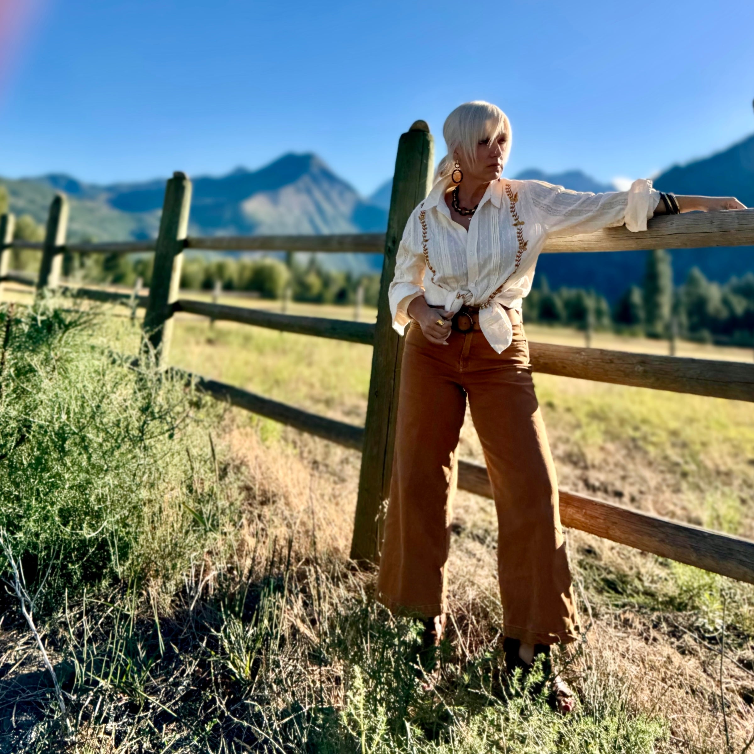 Audrey Wide Leg Jeans Biscuit