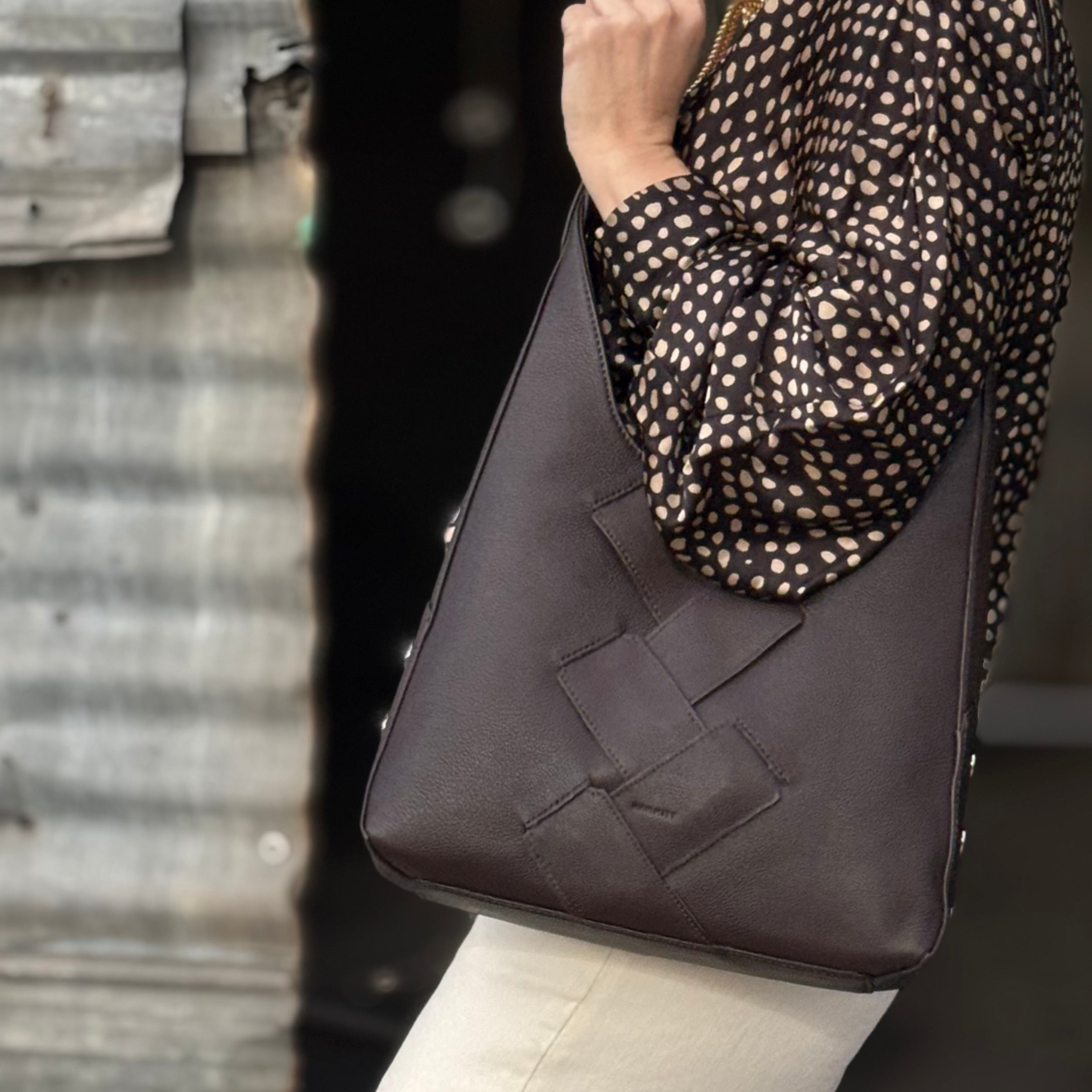 Hammitt Tim Med Espresso Pebble Weave/Silver