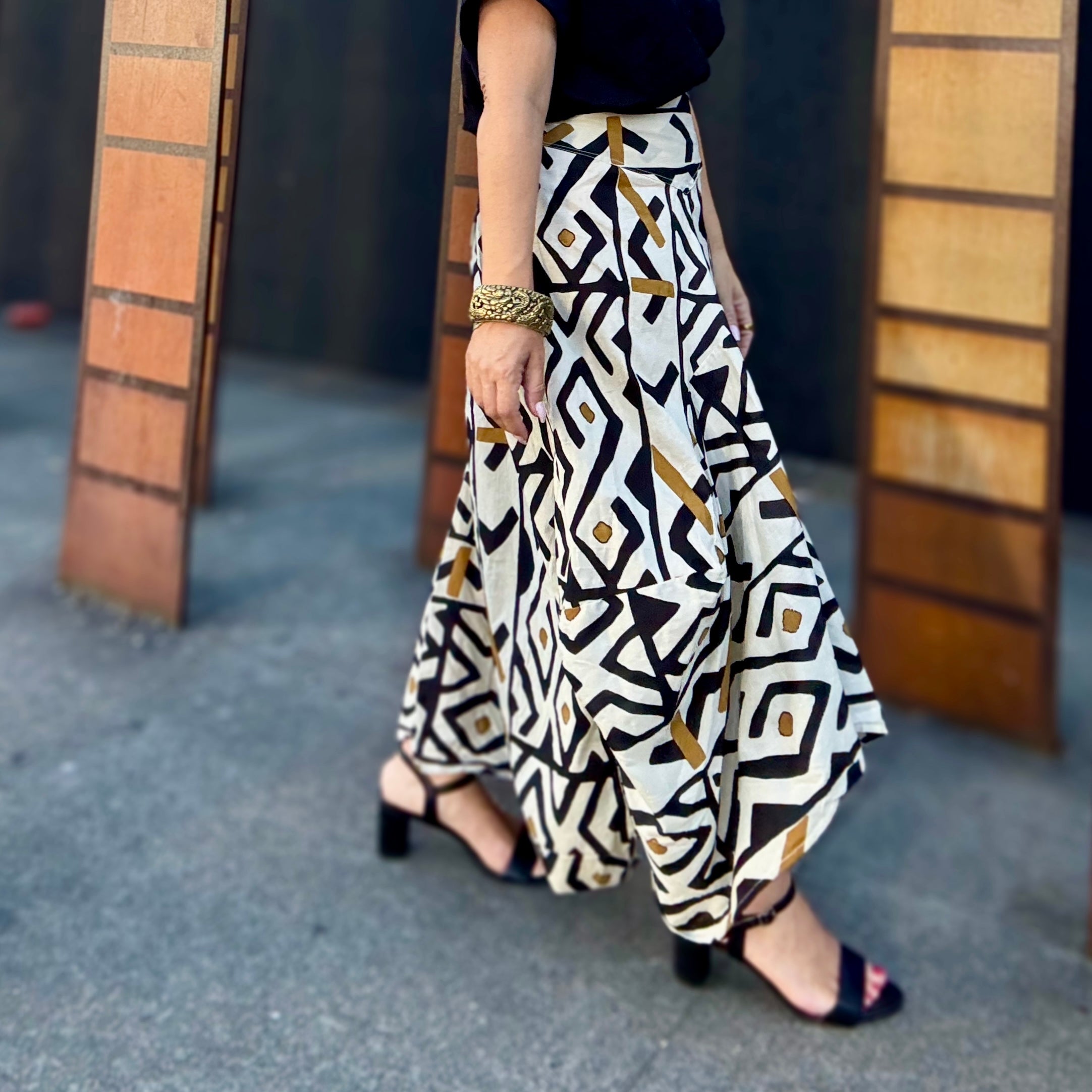 Savanna Geo Skirt
