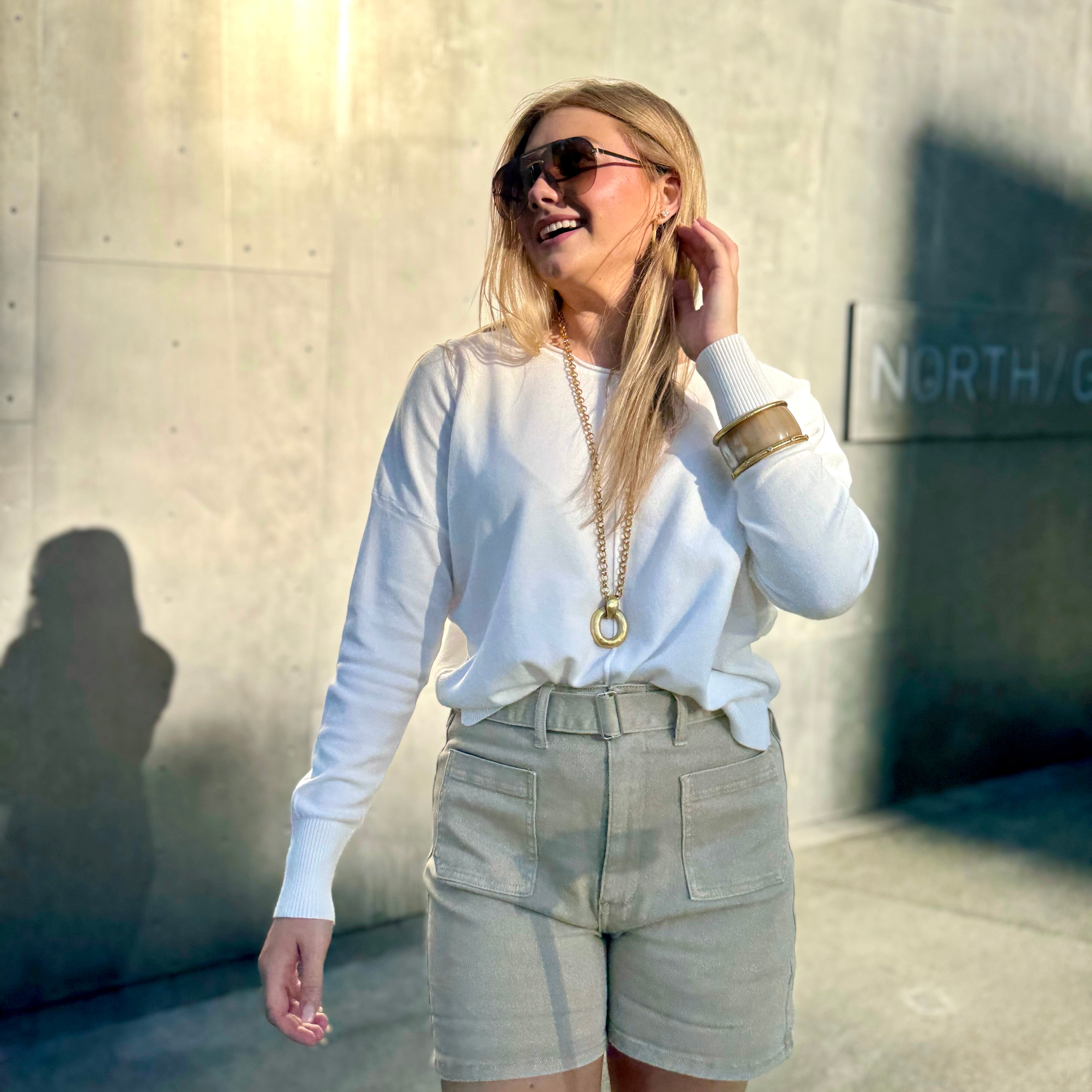 SIMPLE TRUTH FRONT SEAM SWEATER Ivory