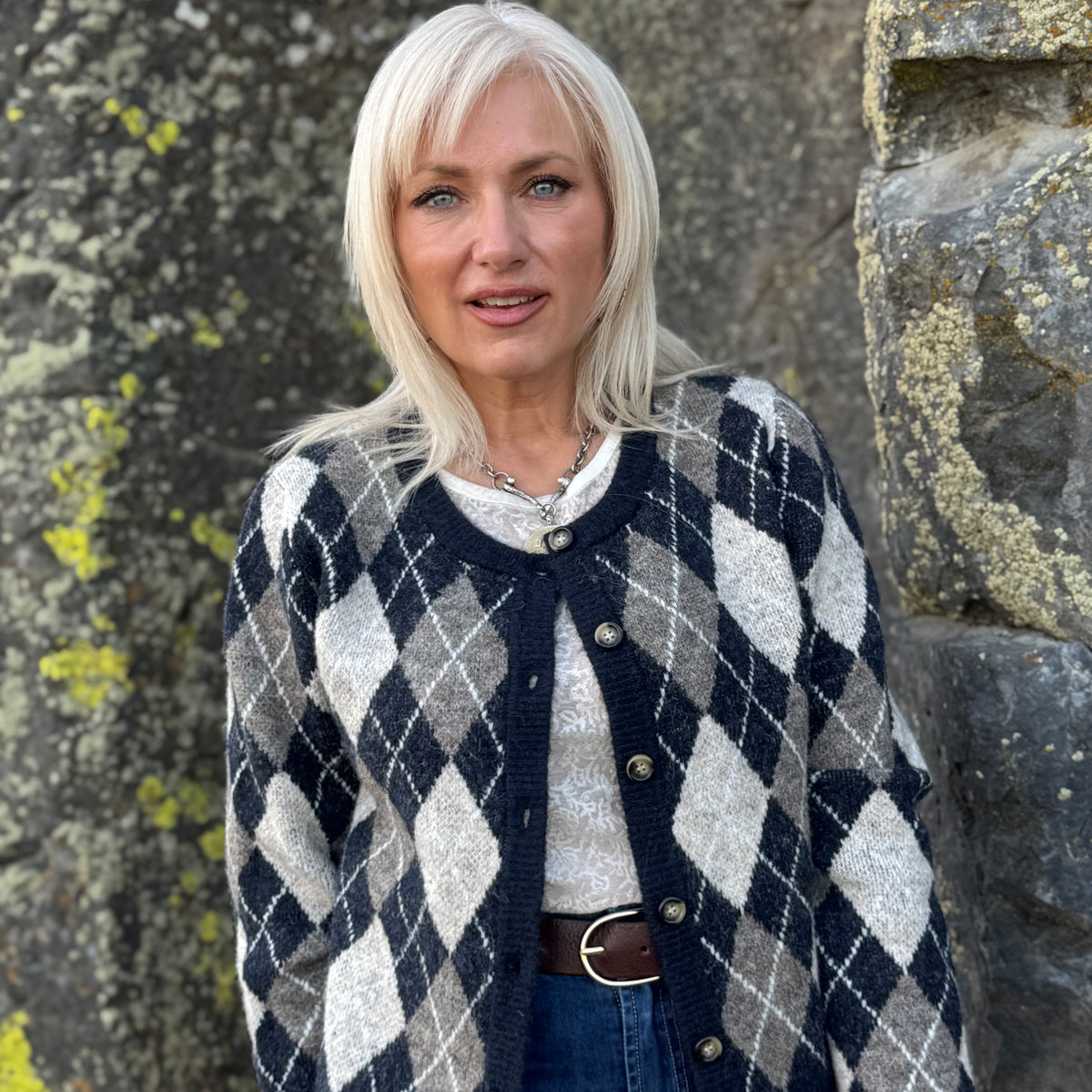 The Oxford Argyle Cardigan Navy