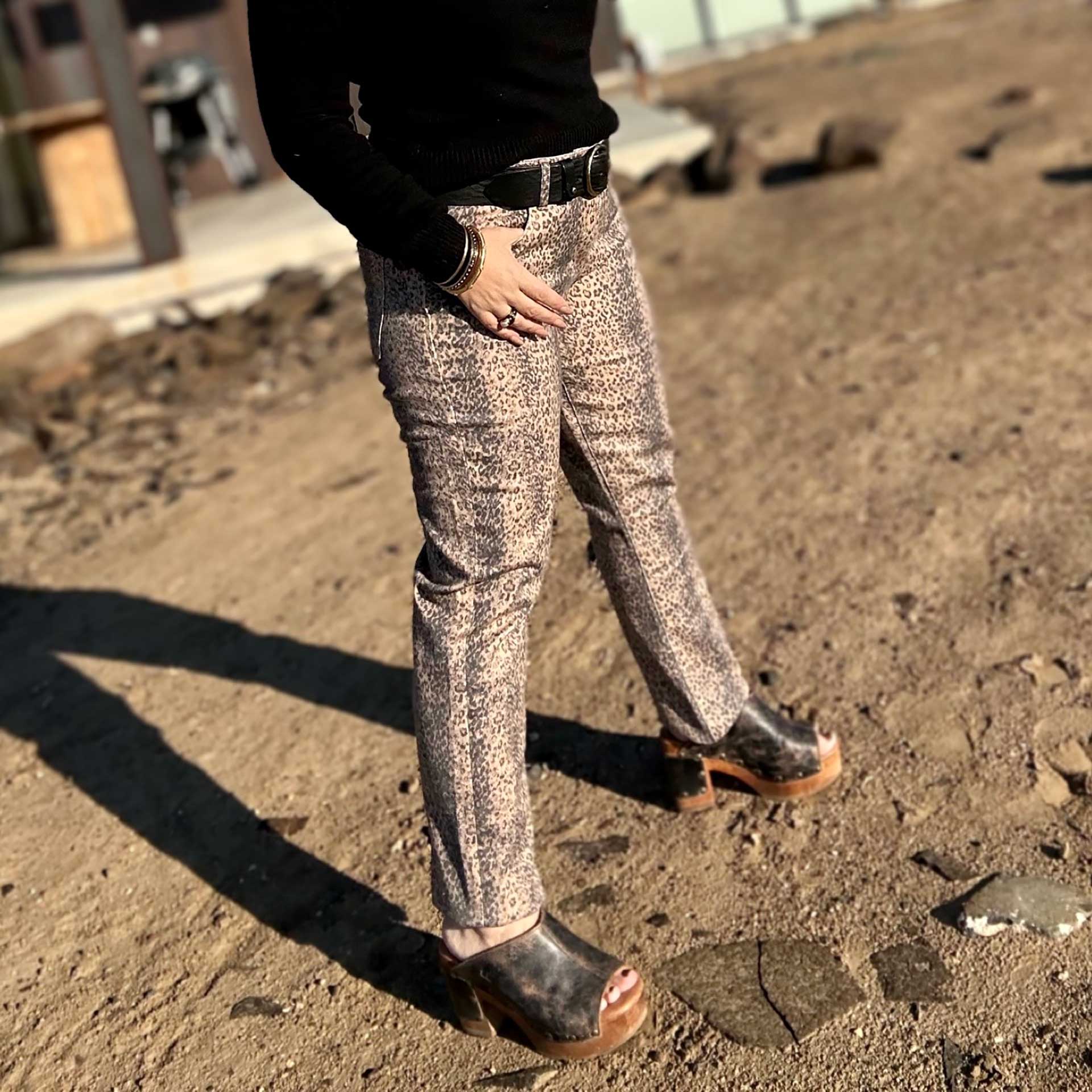 Blaire High-Rise Ankle Slim Straight Jeans (Snow Leopard)