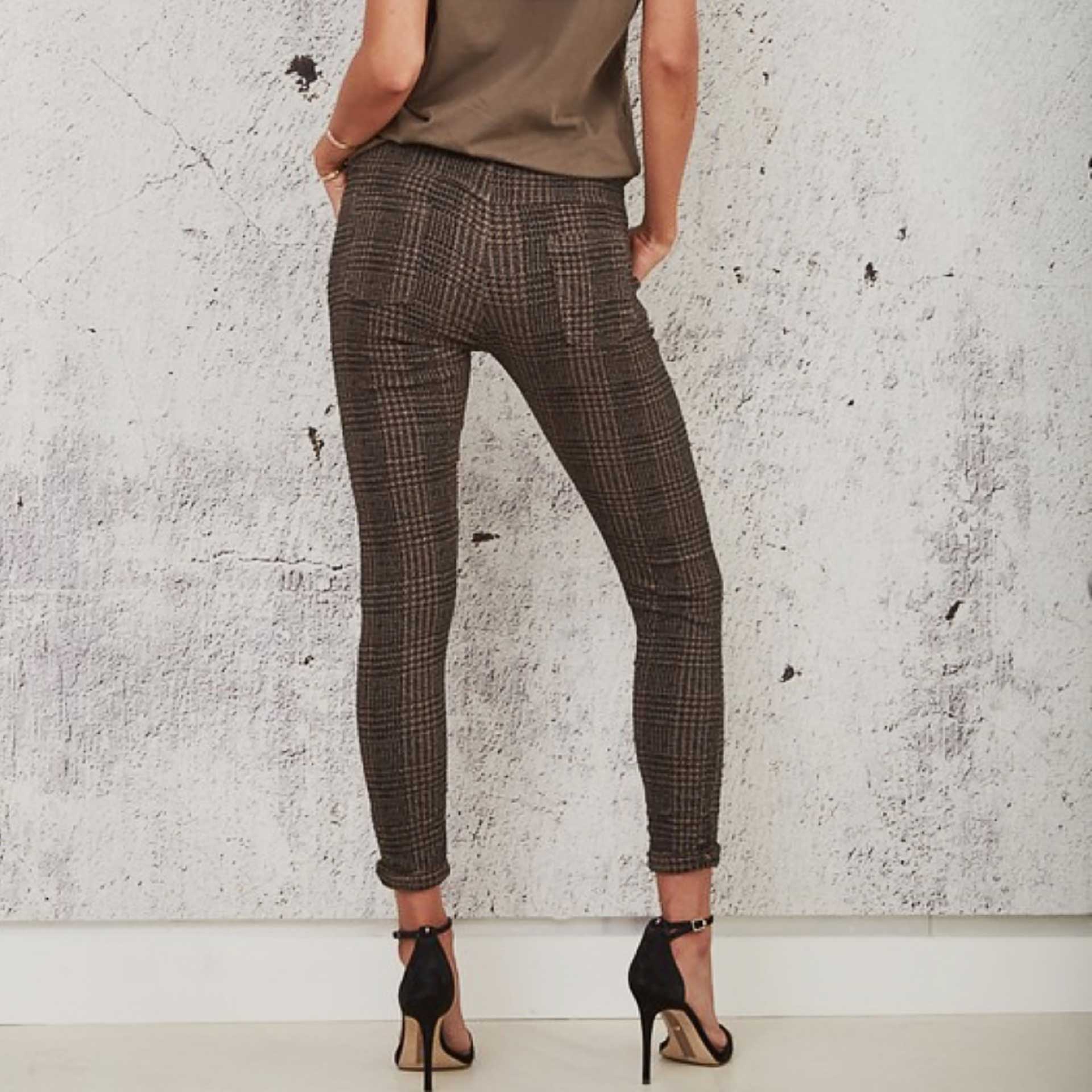 Deborah Pull-On Pant