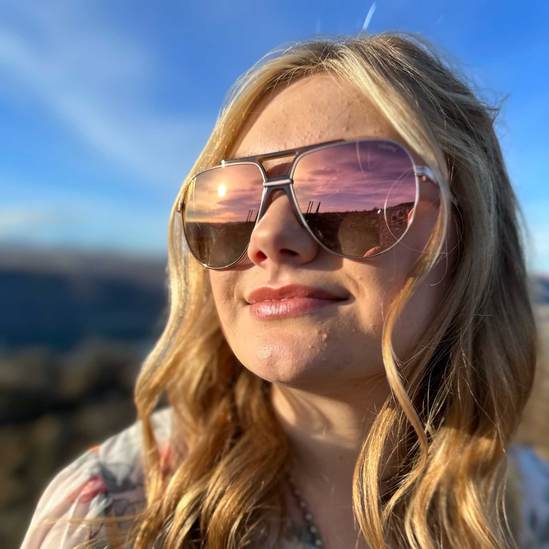 Logan Gold-Pink Mirrored Sunglasses