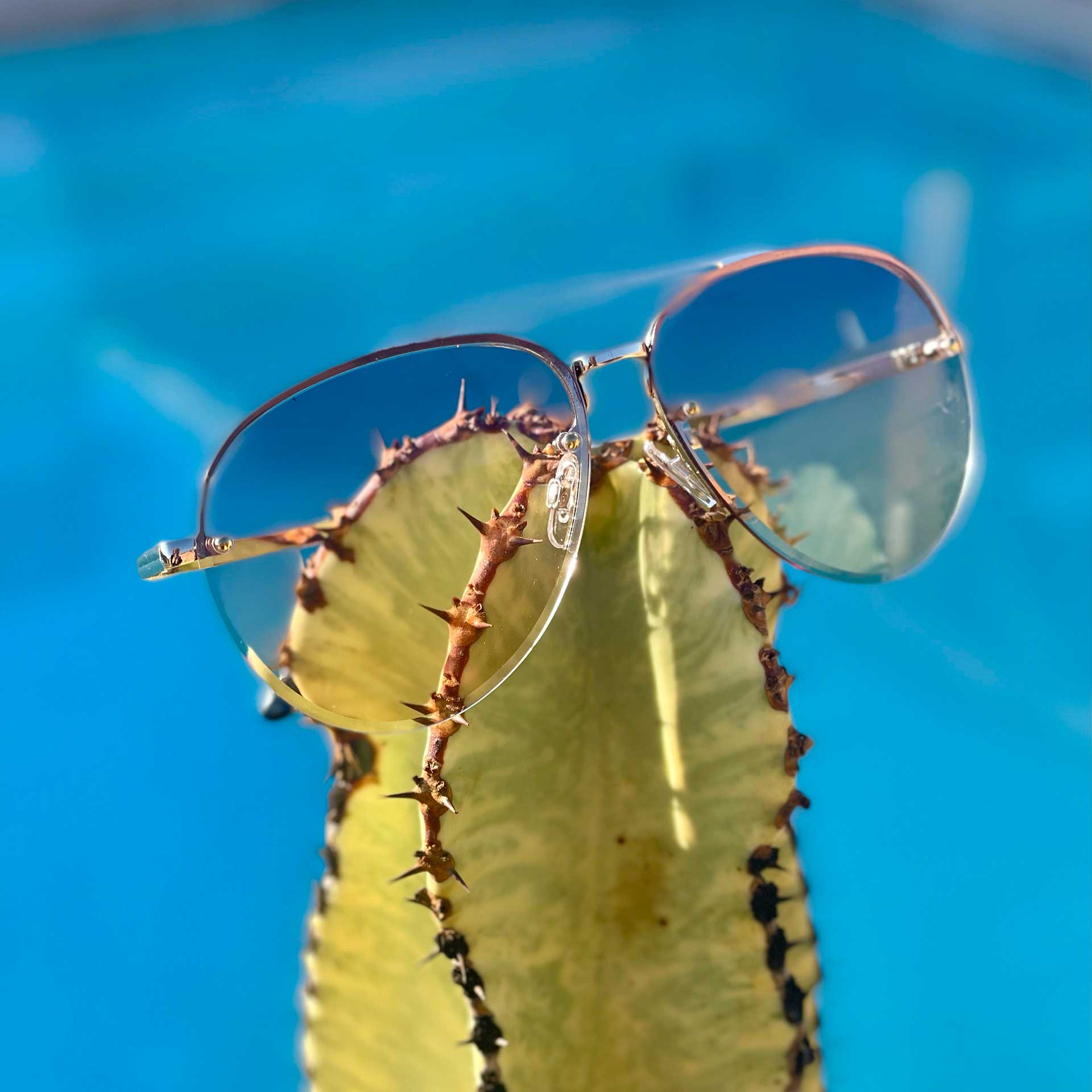 Ombré Aviator Sunglasses (Natural)
