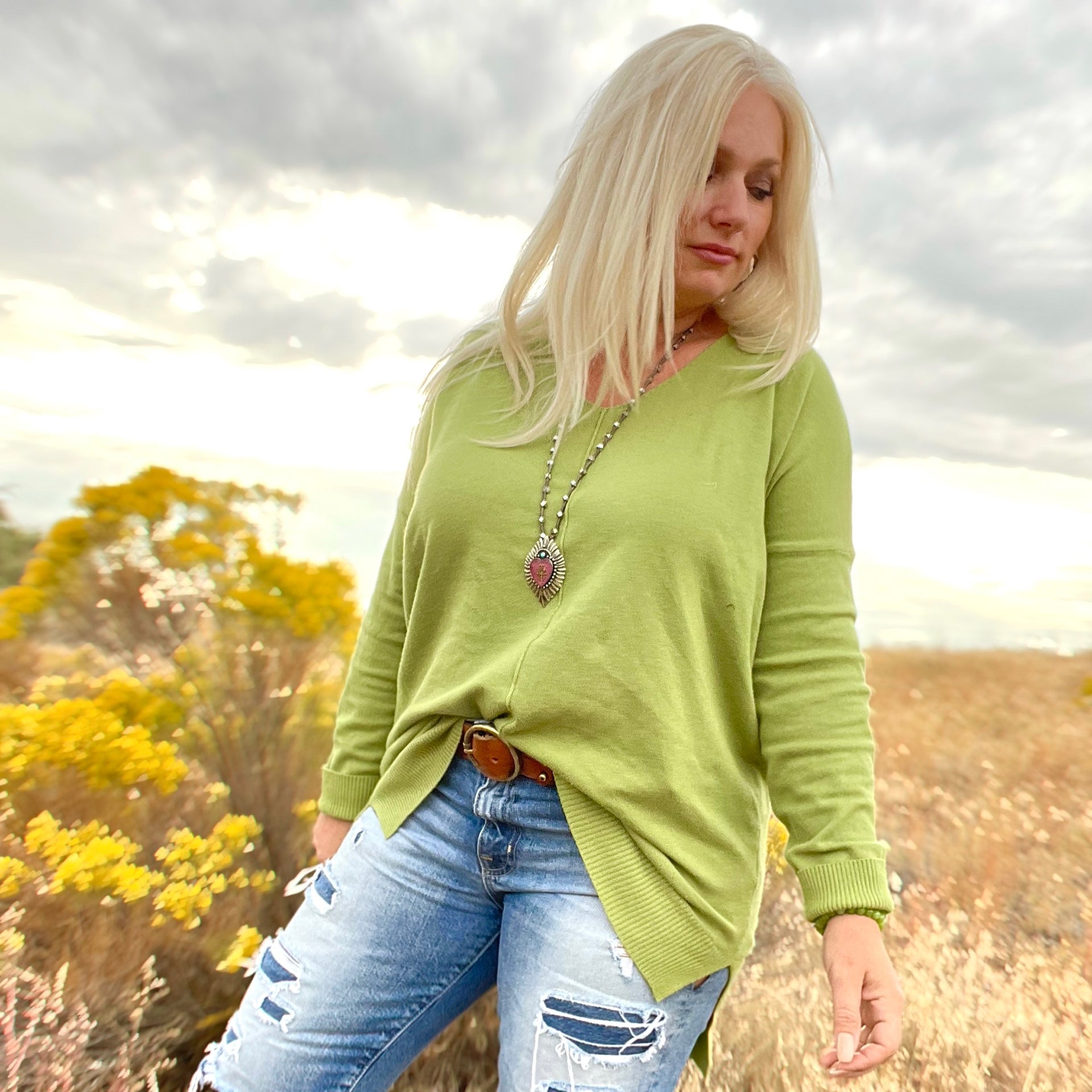 Simple Truth Pullover (Lime)